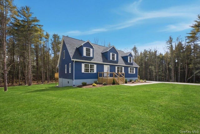 196 Fawn Hill Road, Prattsville