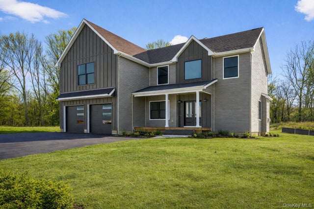 2 Rustic Drive, Rock Tavern