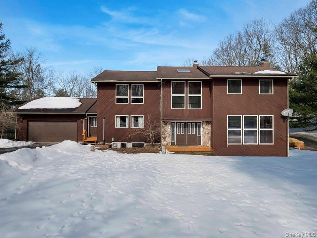 118 Split Rock Drive, Barryville