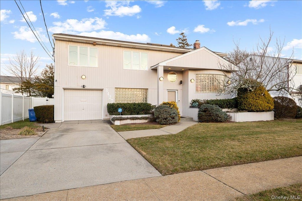 3427 Carey Lane, Baldwin