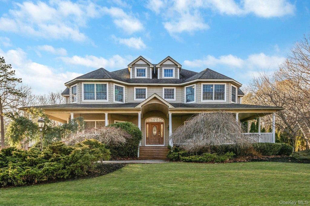 44 E Margin Road, Ridge