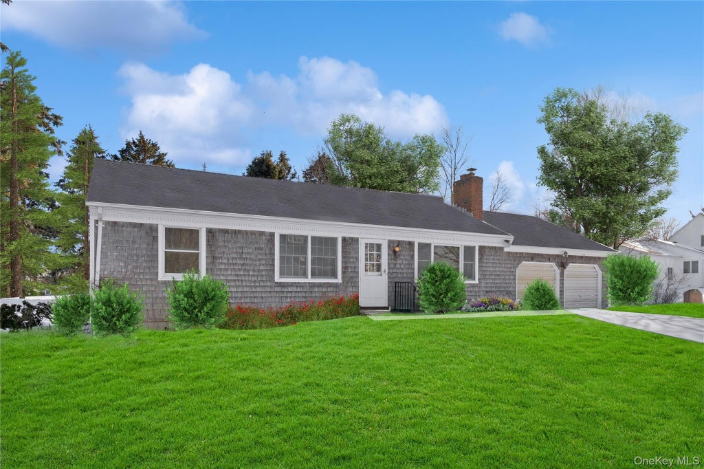 350 Soundview Road, Orient