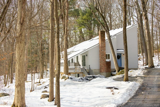 3 High Wood Road, Staatsburg