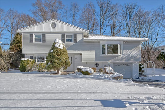 107 Parkview Road, Elmsford