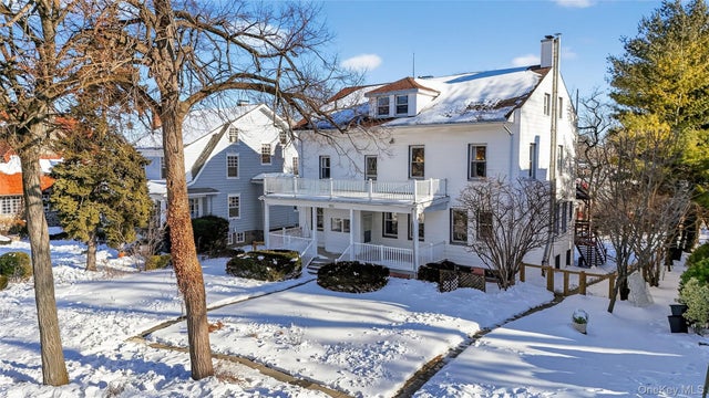 152 Sutton Manor Road, New Rochelle