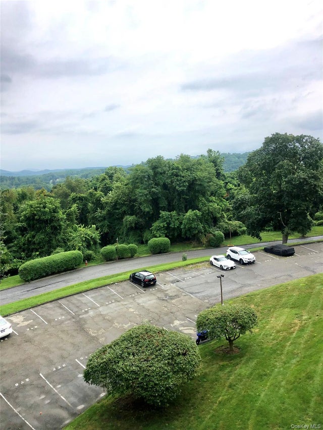 Photo of Listing #953951