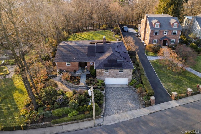 111 Alta Avenue, Yonkers