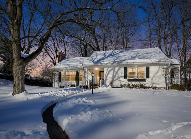 9 Rosalind Road, Poughkeepsie