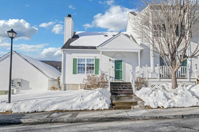 Photo of Listing #955463