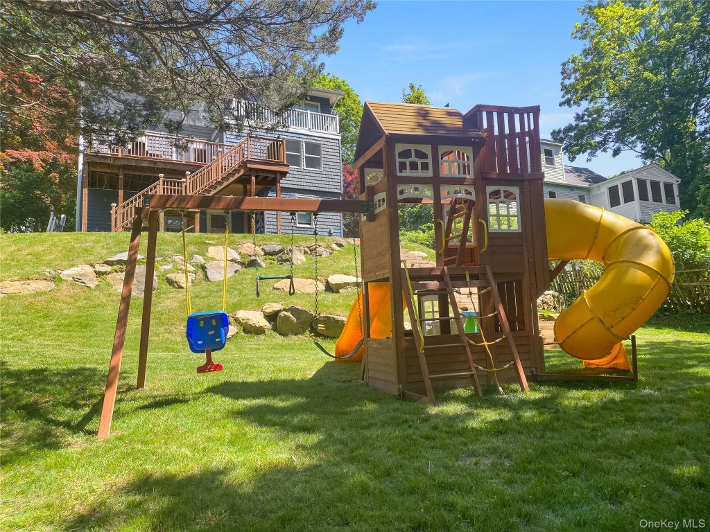 300 Washington Avenue, Pleasantville