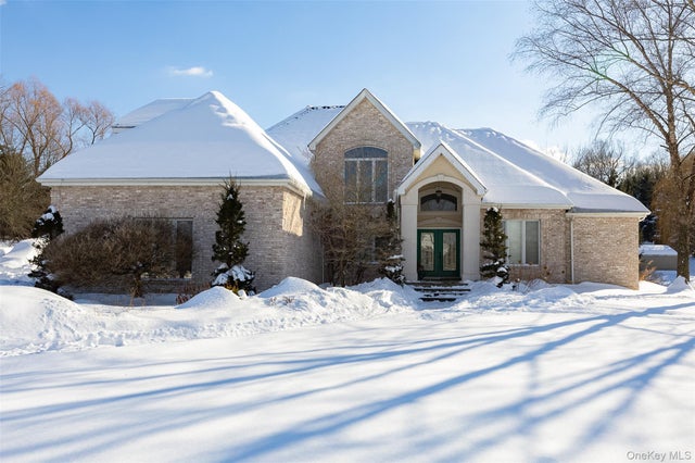 59 Wintergreen Place, Hopewell Junction