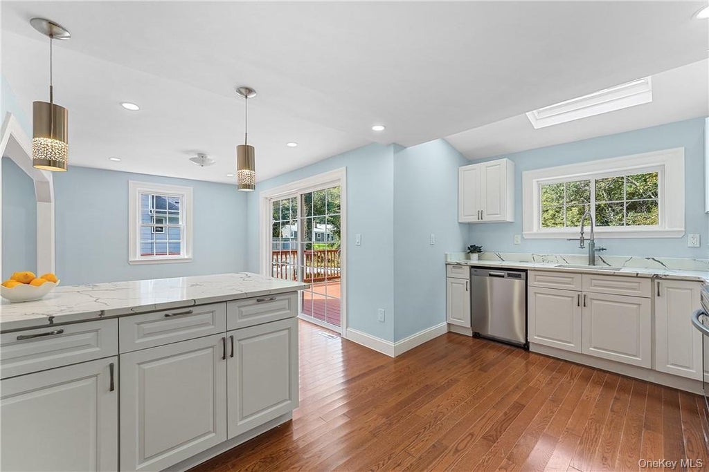 58 Whippoorwill Road E, Armonk