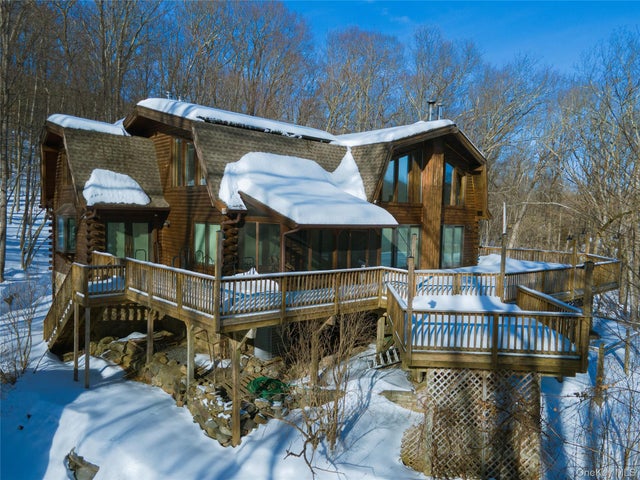 1644 Lakes Road, Greenwood Lake