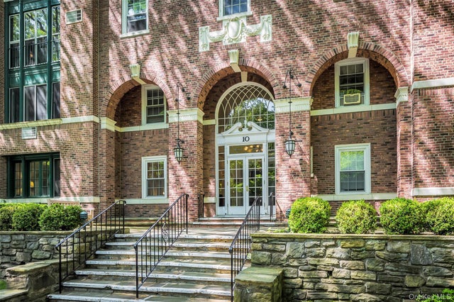 10 Brooklands # 5g, Bronxville