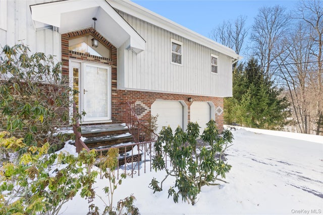 7 Cimarron Road, Putnam Valley