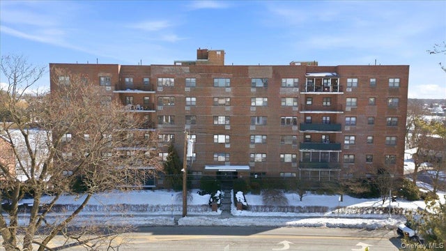 266 Pelham Road # 4e, New Rochelle