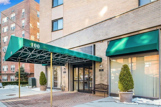 100 E Hartsdale Avenue # Mie, Hartsdale