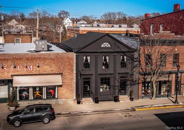 314 Warren Street, Hudson