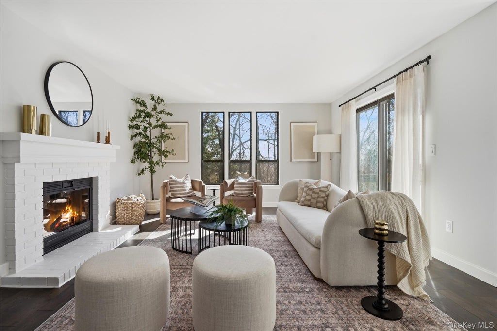 358 Heritage Hills # D, Somers