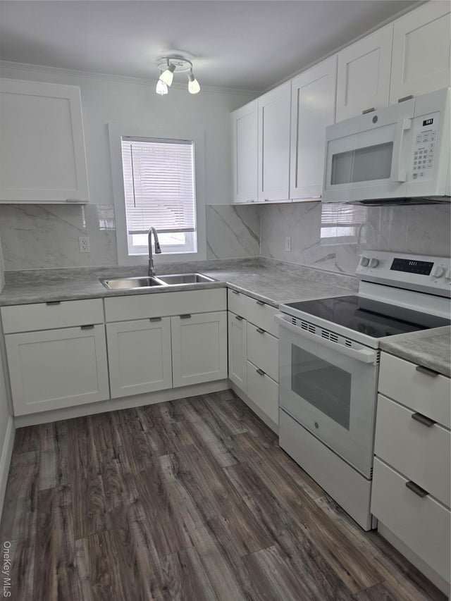 1 Huguenot Street # 44, New Paltz