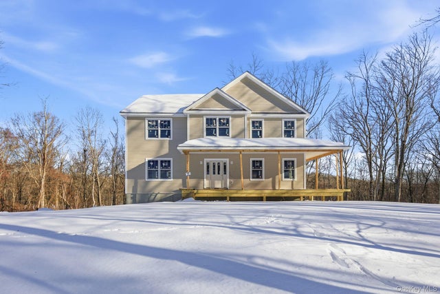 194 South Road, Holmes