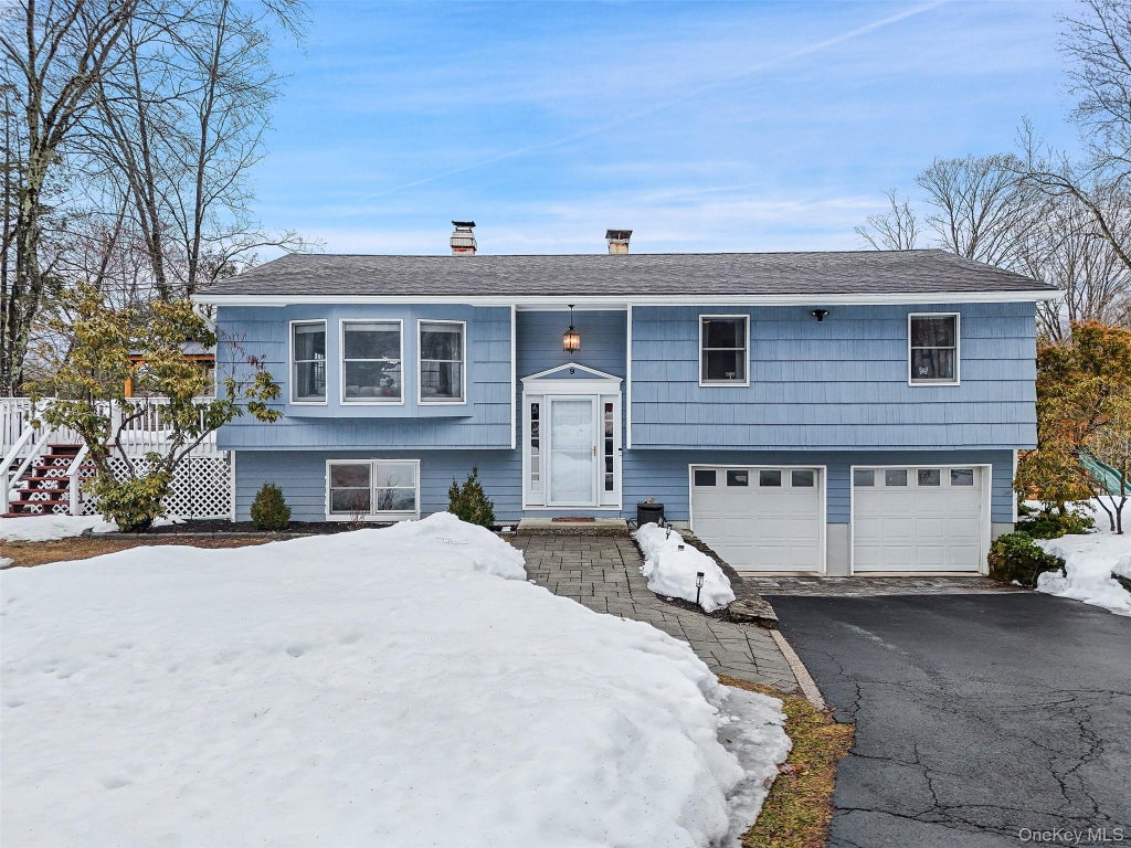 9 Mercury Court, Carmel