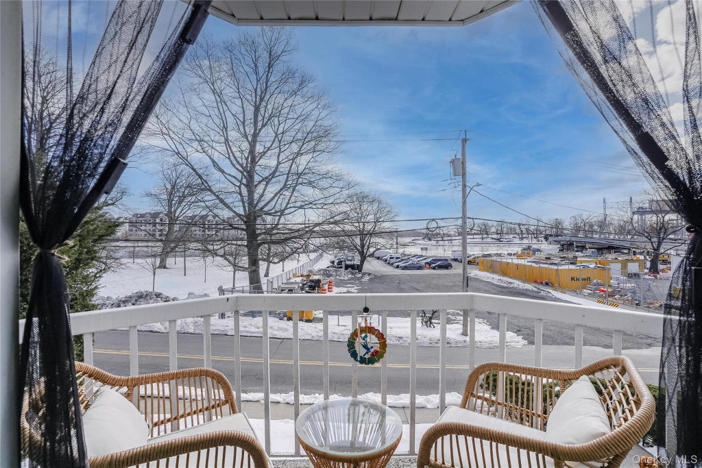 37 Harbor Lane # 2c, New Rochelle