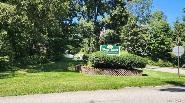 411 Fox Run Lane, Carmel