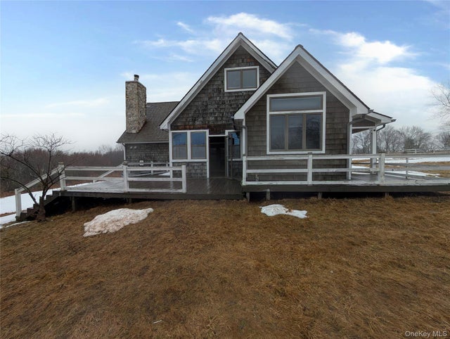 24 Birch Ridge Road, Bethel