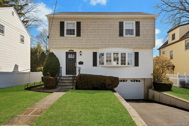 142 Bell Road, Scarsdale