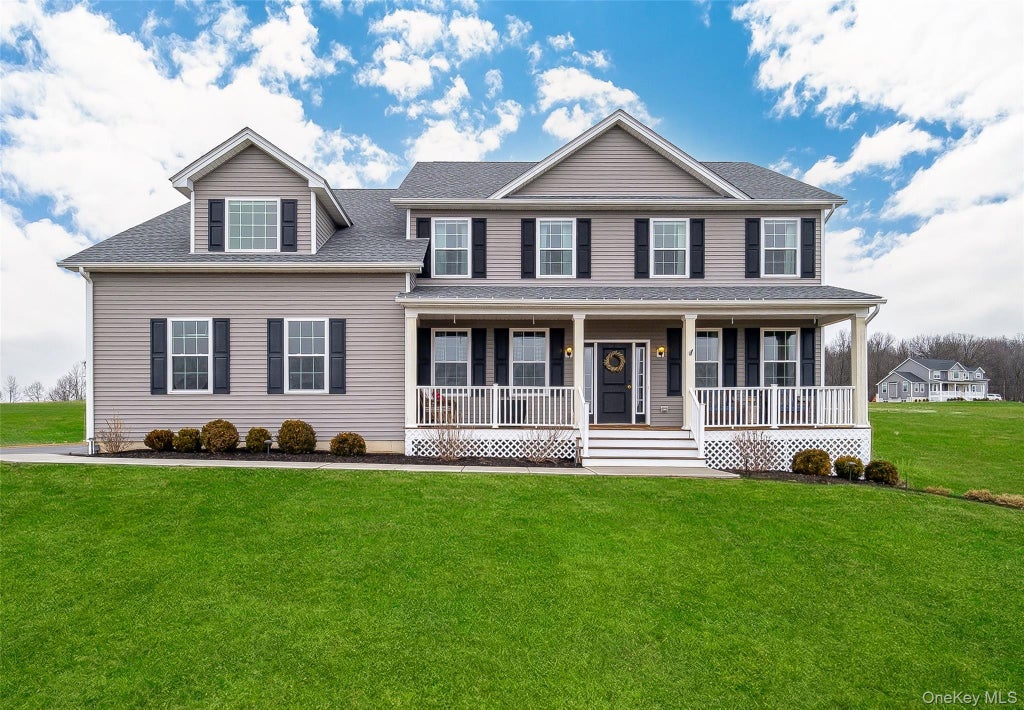 64 Fox Hill Run, Rock Tavern