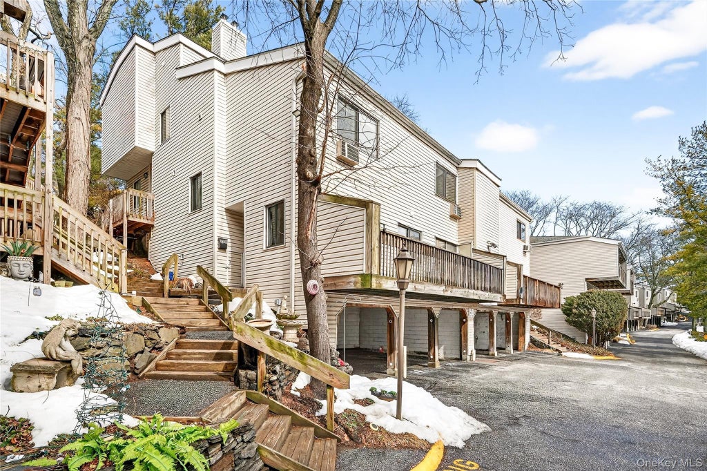 22 Hillside Terrace # D, White Plains