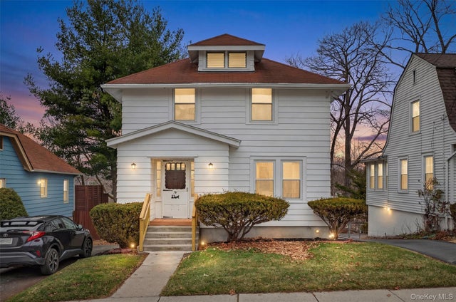 29 Lafayette Avenue, Middletown