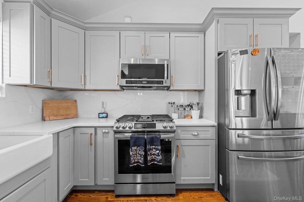 1383 B Street, Elmont Property Listing: MLS® #982905