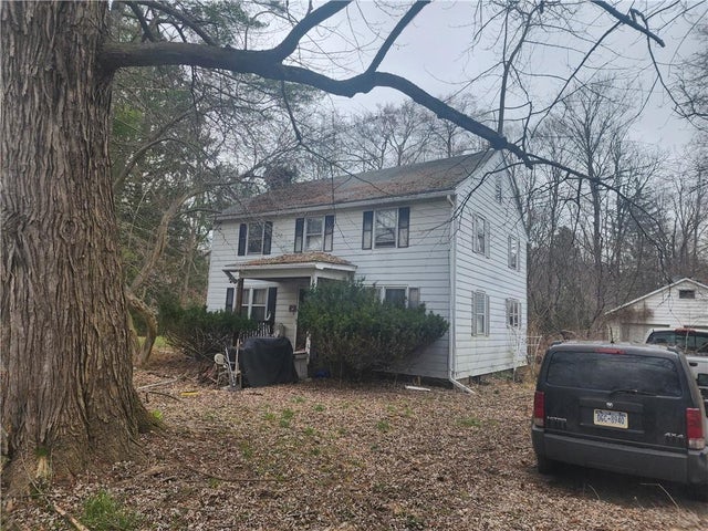 9 Morton Place, Amenia