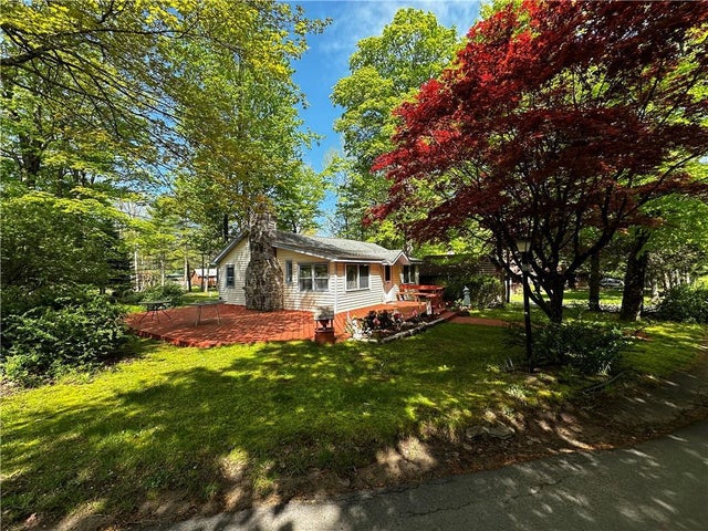 32 Eldridge Street S, Smallwood