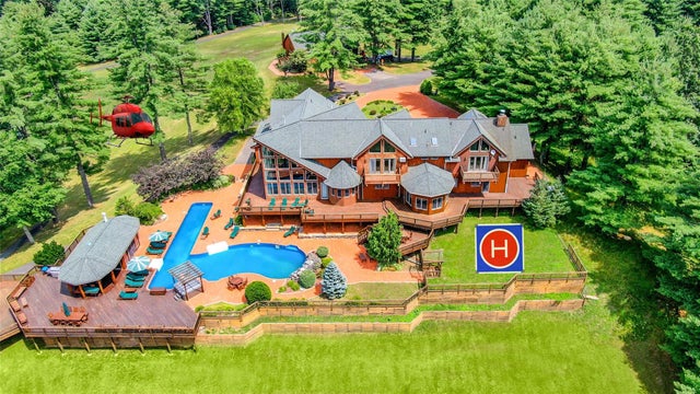 941 Starlight Road, Monticello