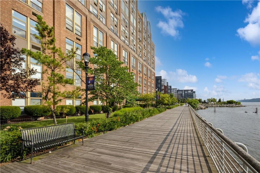 1 of 26 - 23 Water Grant St. # 6b, Yonkers, NY