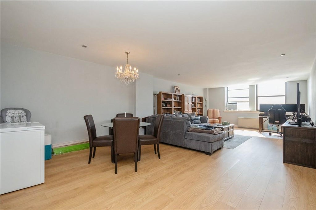 10 of 26 - 23 Water Grant St. # 6b, Yonkers, NY