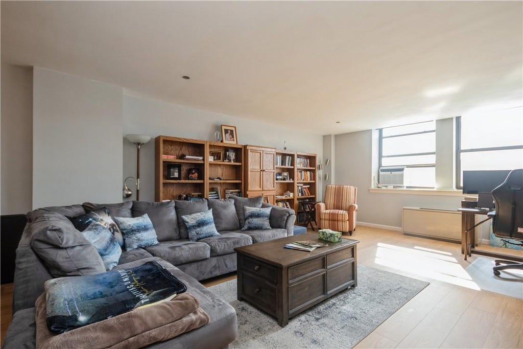 12 of 26 - 23 Water Grant St. # 6b, Yonkers, NY