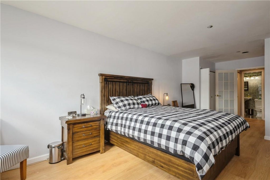 16 of 26 - 23 Water Grant St. # 6b, Yonkers, NY