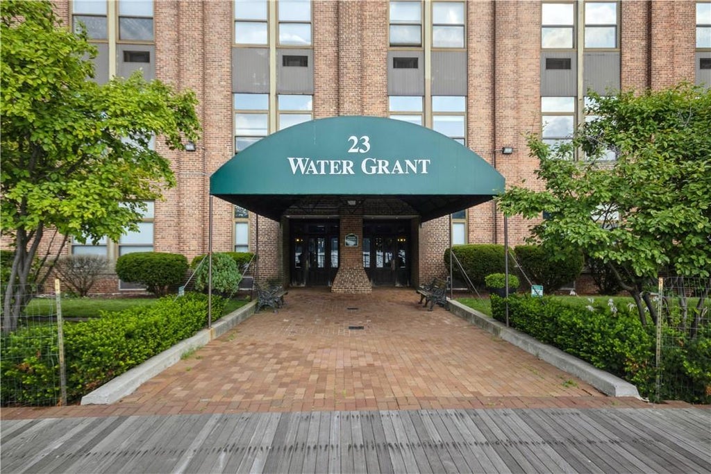 2 of 26 - 23 Water Grant St. # 6b, Yonkers, NY