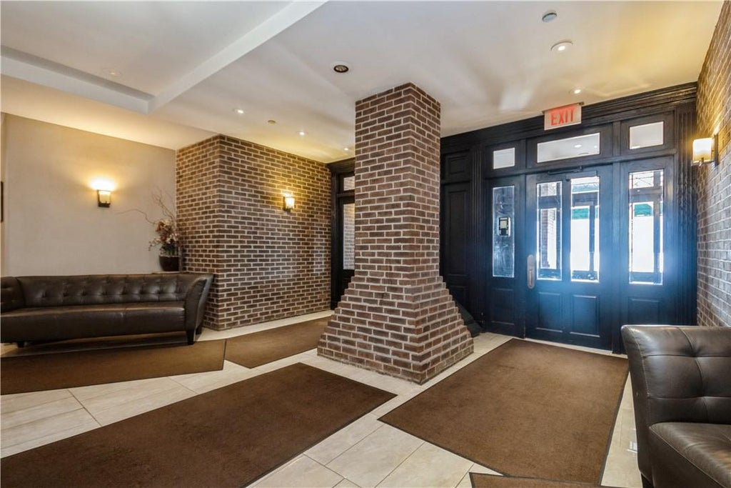 4 of 26 - 23 Water Grant St. # 6b, Yonkers, NY
