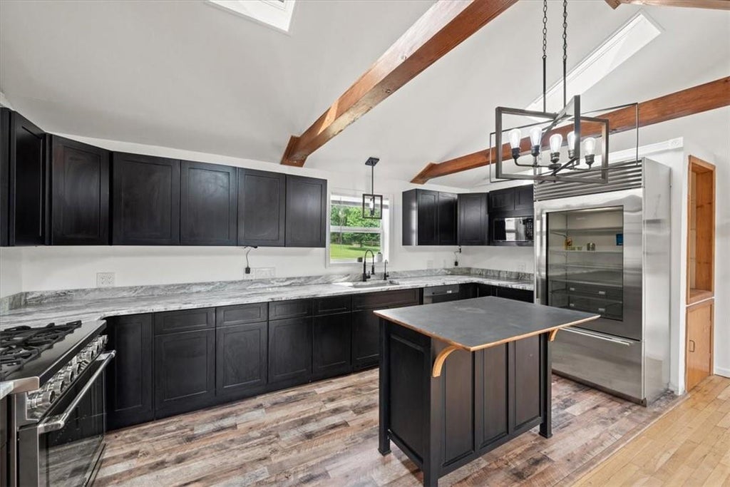 9 of 37 - 84 Ridge Road, Westtown, NY