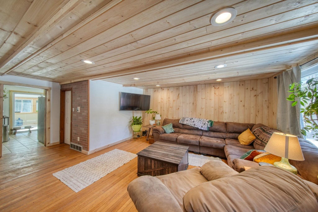 3 of 34 - 39 Kindrachuk Road, Glen Spey, NY