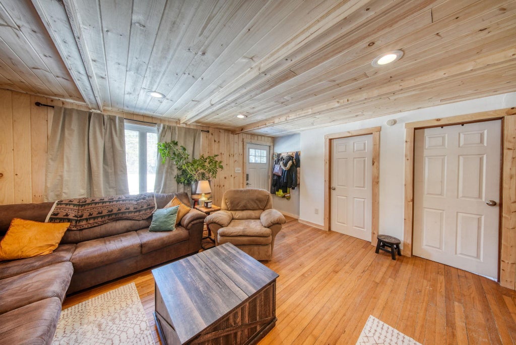 5 of 34 - 39 Kindrachuk Road, Glen Spey, NY