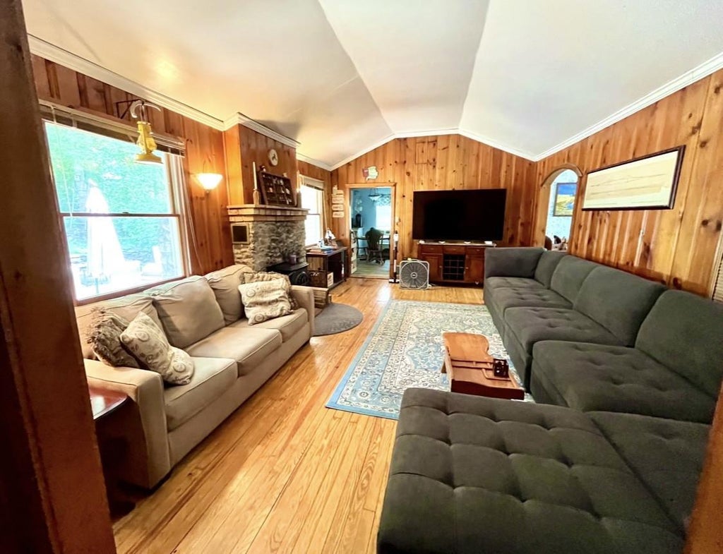 12 of 19 - 4 Northside Lane, Greenwood Lake, NY