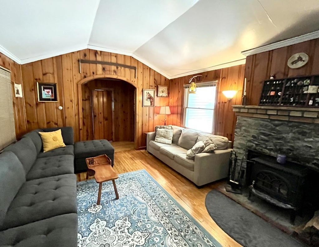 6 of 19 - 4 Northside Lane, Greenwood Lake, NY
