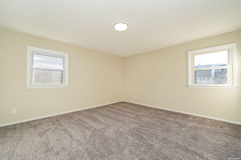 17 of 32 - 2491 1st St., East Meadow, NY