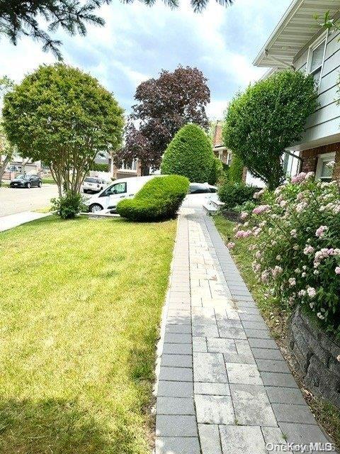 9 of 32 - 746 Vivian Court # 1, Baldwin, NY